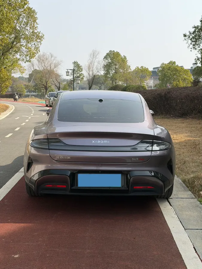 2024 MI SU7 BEV 101KWH,autocango,china used car exporter,china ev exporter,chinese used car exporter,chinese used ev exporter