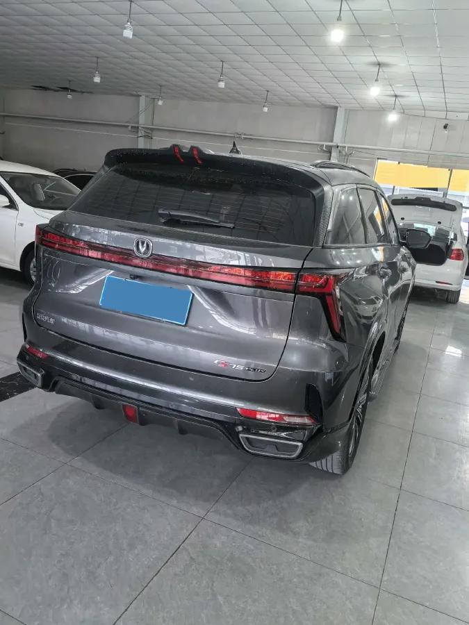 2023 ChangAn CS75 Plus 1.5T 188HP L4 8AT,autocango,china used car exporter,china ev exporter,chinese used car exporter,chinese used ev exporter