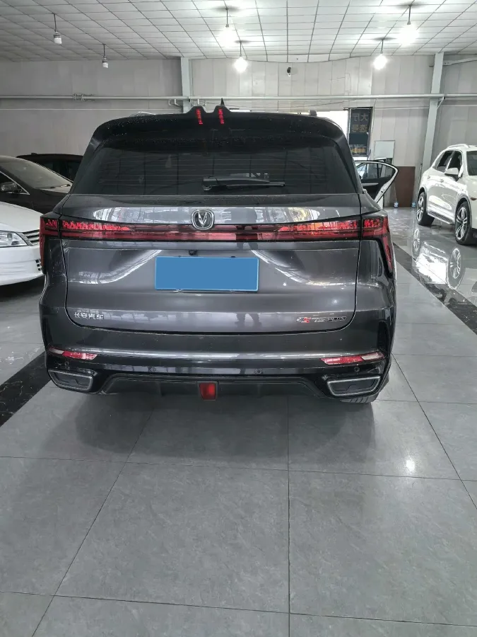 2023 ChangAn CS75 Plus 1.5T 188HP L4 8AT,autocango,china used car exporter,china ev exporter,chinese used car exporter,chinese used ev exporter