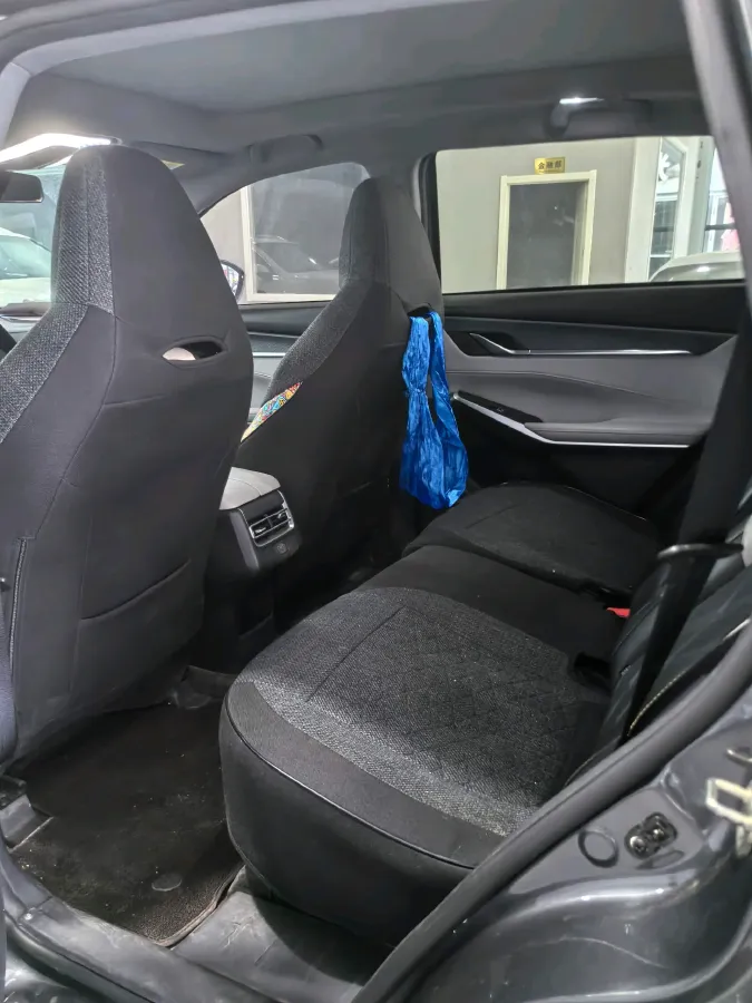 2023 ChangAn CS75 Plus 1.5T 188HP L4 8AT,autocango,china used car exporter,china ev exporter,chinese used car exporter,chinese used ev exporter