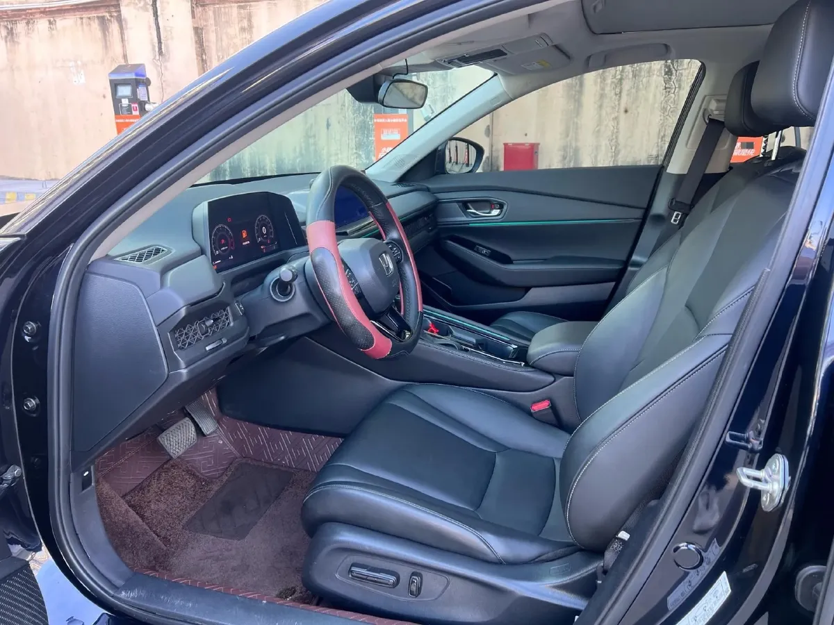 2023 Honda Accord 2.0L 148HP L4 E-CVT PHEV 17.7KWH,autocango,china used car exporter,china ev exporter,chinese used car exporter,chinese used ev exporter