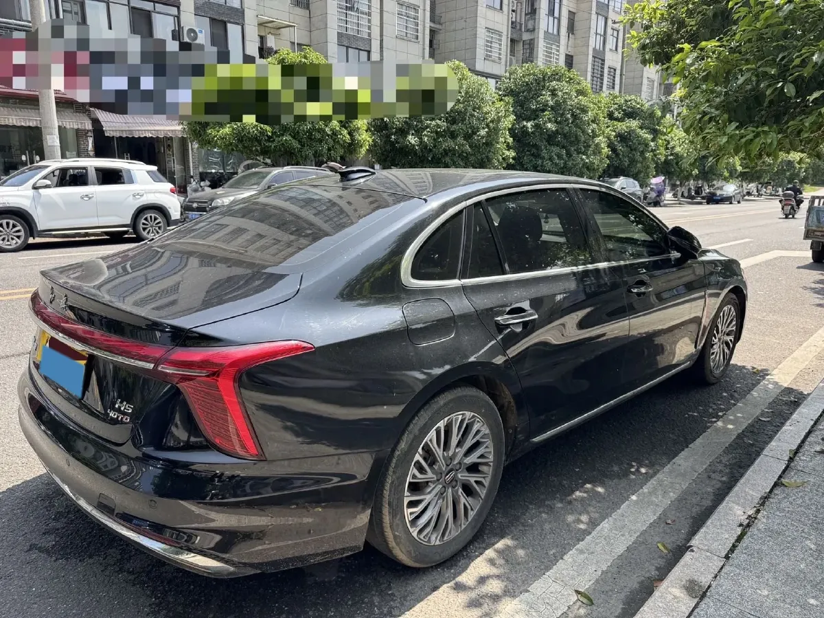 2023 HongQi H5 2.0T 224HP L4 8AT,autocango,china used car exporter,china ev exporter,chinese used car exporter,chinese used ev exporter