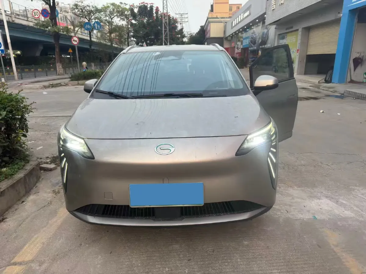 2023 GAC Trumpchi GS4 1.5T 177HP L4 6AT,autocango,china used car exporter,china ev exporter,chinese used car exporter,chinese used ev exporter