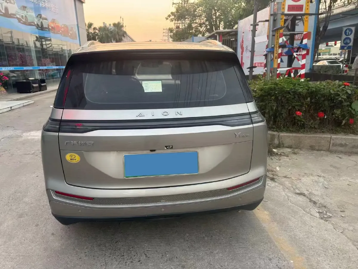 2023 GAC Trumpchi GS4 1.5T 177HP L4 6AT,autocango,china used car exporter,china ev exporter,chinese used car exporter,chinese used ev exporter
