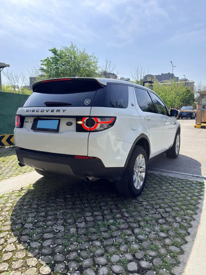 2018 Land Rover Discovery Sport 2.0T 241HP L4 9AT,autocango,china used car exporter,china ev exporter,chinese used car exporter,chinese used ev exporter