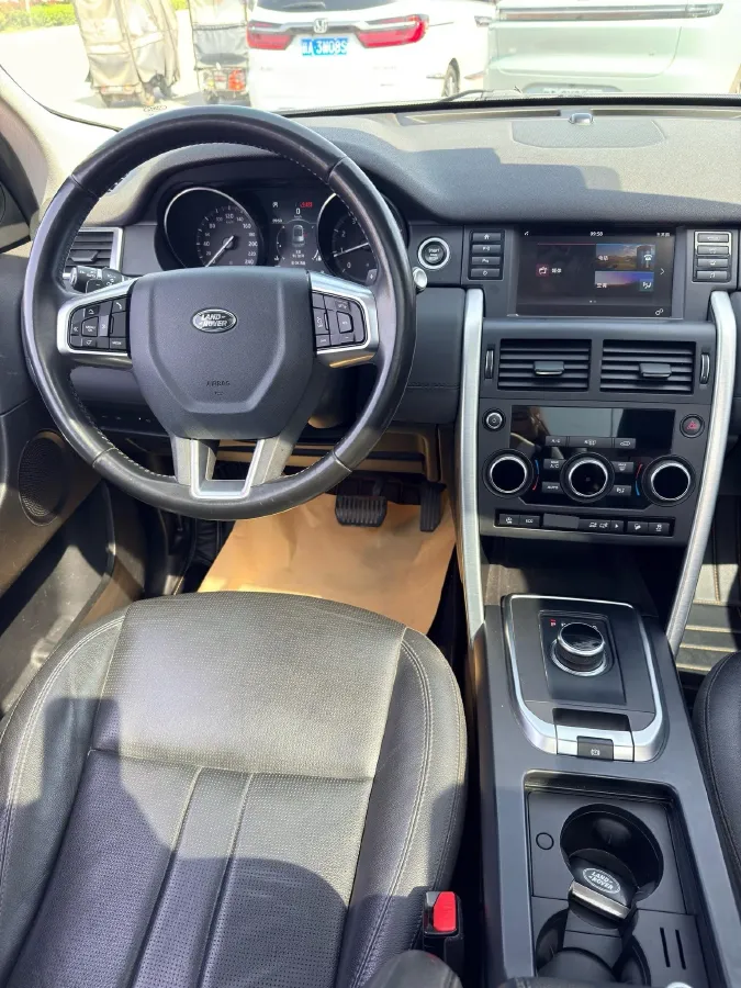2018 Land Rover Discovery Sport 2.0T 241HP L4 9AT,autocango,china used car exporter,china ev exporter,chinese used car exporter,chinese used ev exporter