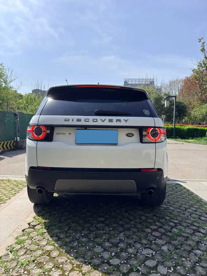 2018 Land Rover Discovery Sport 2.0T 241HP L4 9AT,autocango,china used car exporter,china ev exporter,chinese used car exporter,chinese used ev exporter