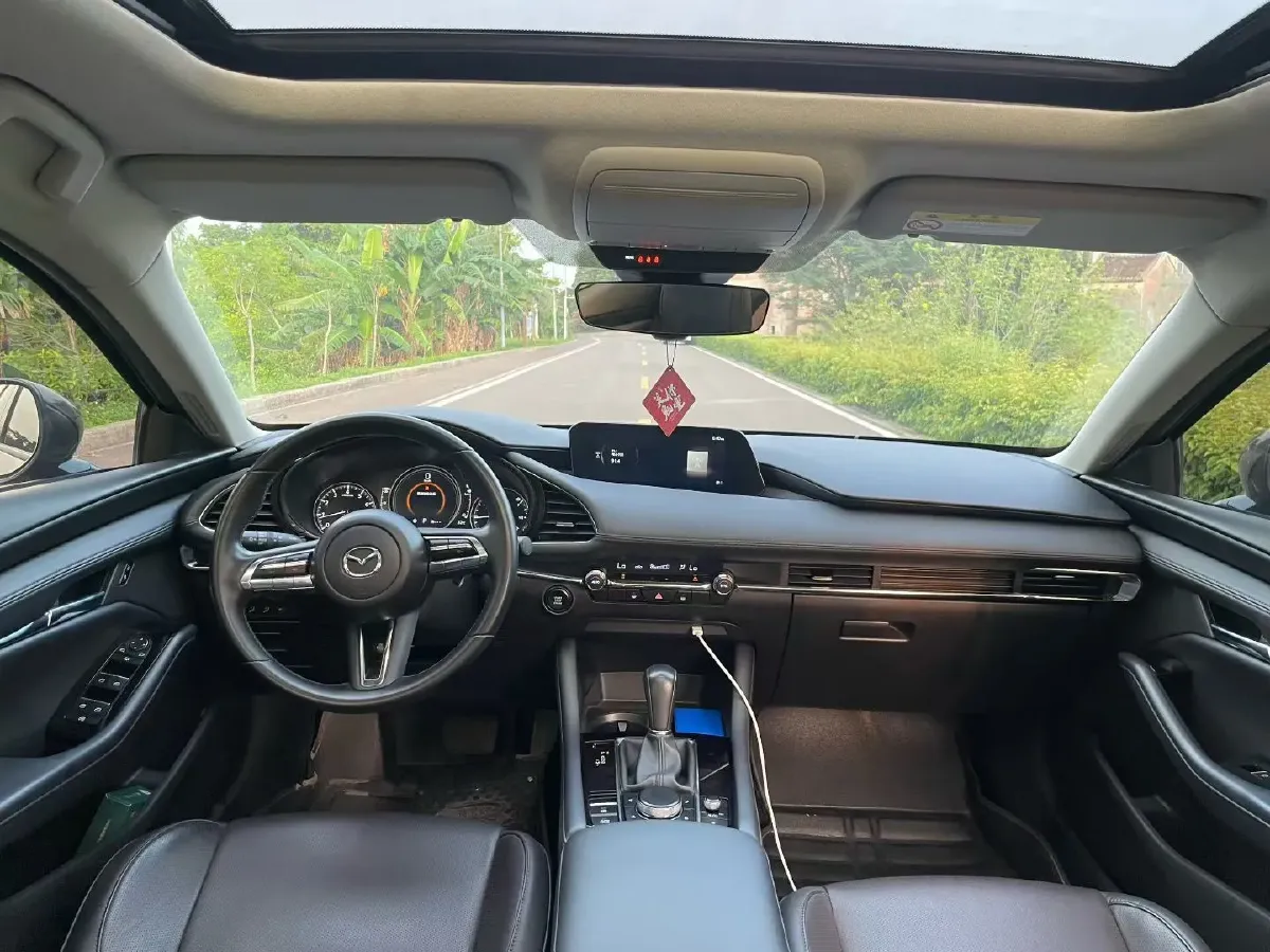 2022 Mazda 3 Axela 2.0L 158HP L4 6AT,autocango,china used car exporter,china ev exporter,chinese used car exporter,chinese used ev exporter