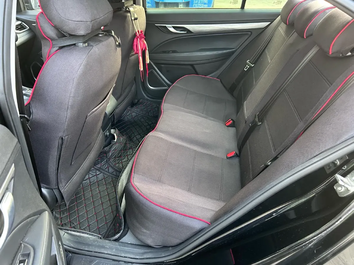 2019 Geely Emgrand 1.5L 109HP L4 5MT,autocango,china used car exporter,china ev exporter,chinese used car exporter,chinese used ev exporter