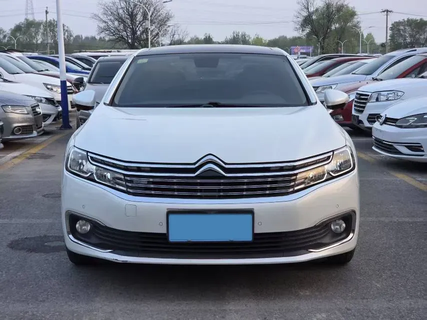 2017 Citroen C6 1.8T 204HP L4 6AT,autocango,china used car exporter,china ev exporter,chinese used car exporter,chinese used ev exporter