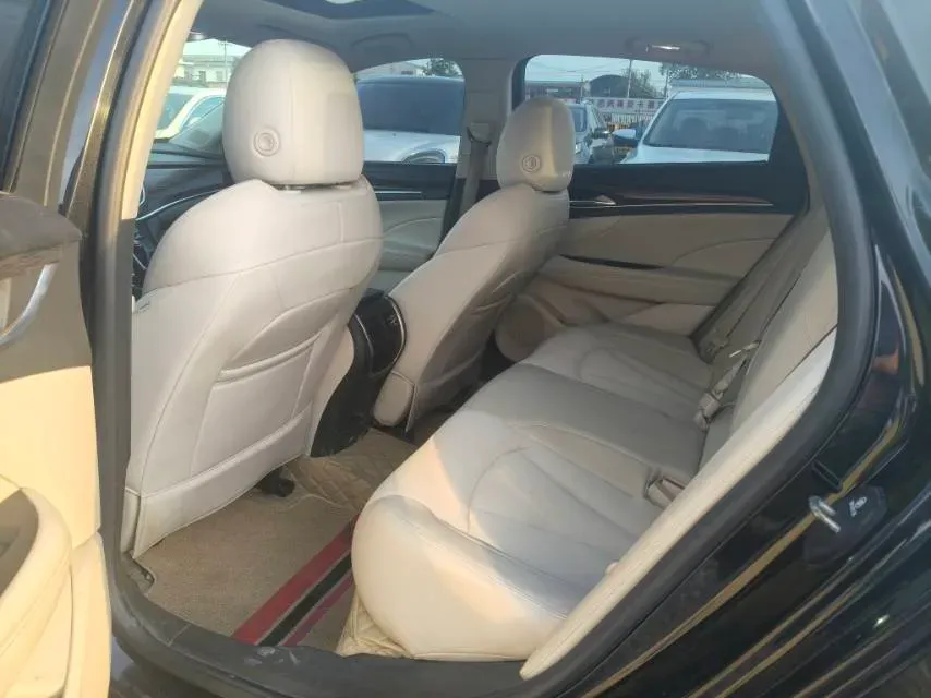 2019 Buick Larcosse 2.0T 241HP L4 9AT,autocango,china used car exporter,china ev exporter,chinese used car exporter,chinese used ev exporter