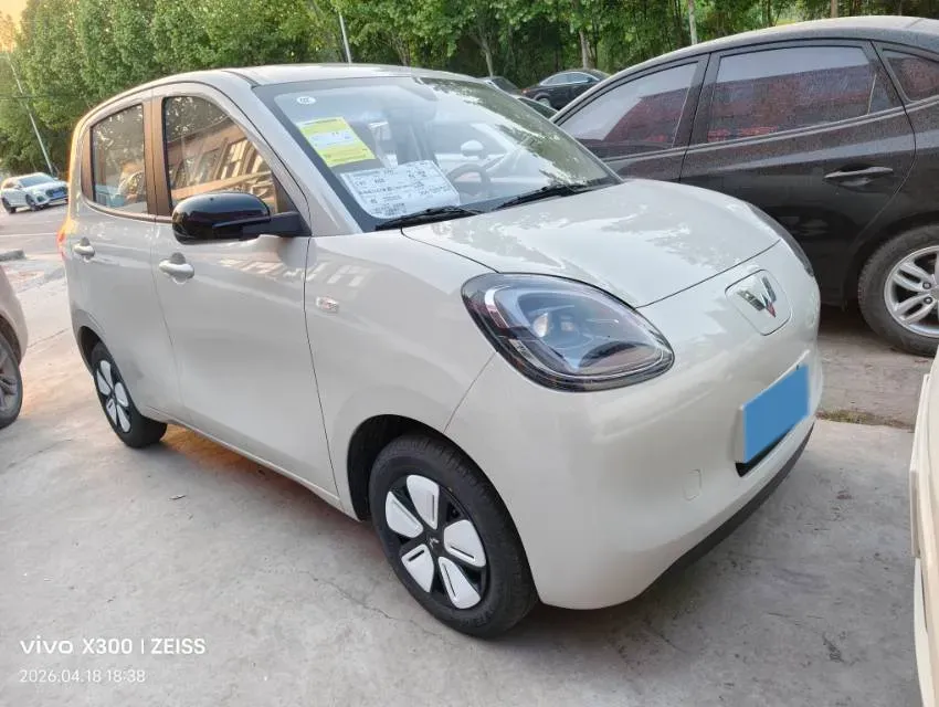2025 WuLing HongGuang MINI EV BEV 16.2KWH,autocango,china used car exporter,china ev exporter,chinese used car exporter,chinese used ev exporter