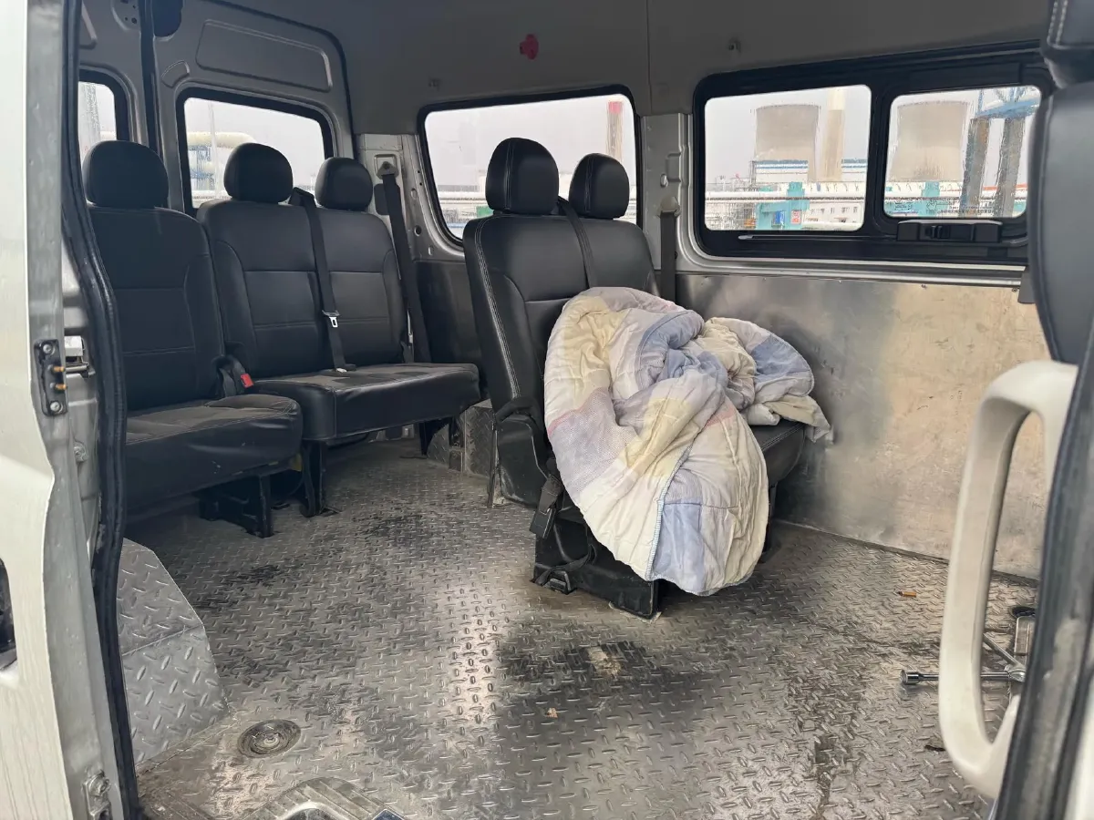 2019 FHA LeiShen 2.5T 129HP L4 6MT,autocango,china used car exporter,china ev exporter,chinese used car exporter,chinese used ev exporter