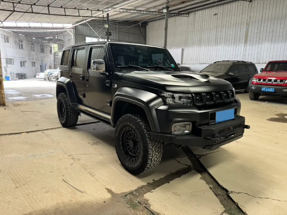 2023 Beijing BJ40 2.0T 163HP L4 8AT,autocango,china used car exporter,china ev exporter,chinese used car exporter,chinese used ev exporter