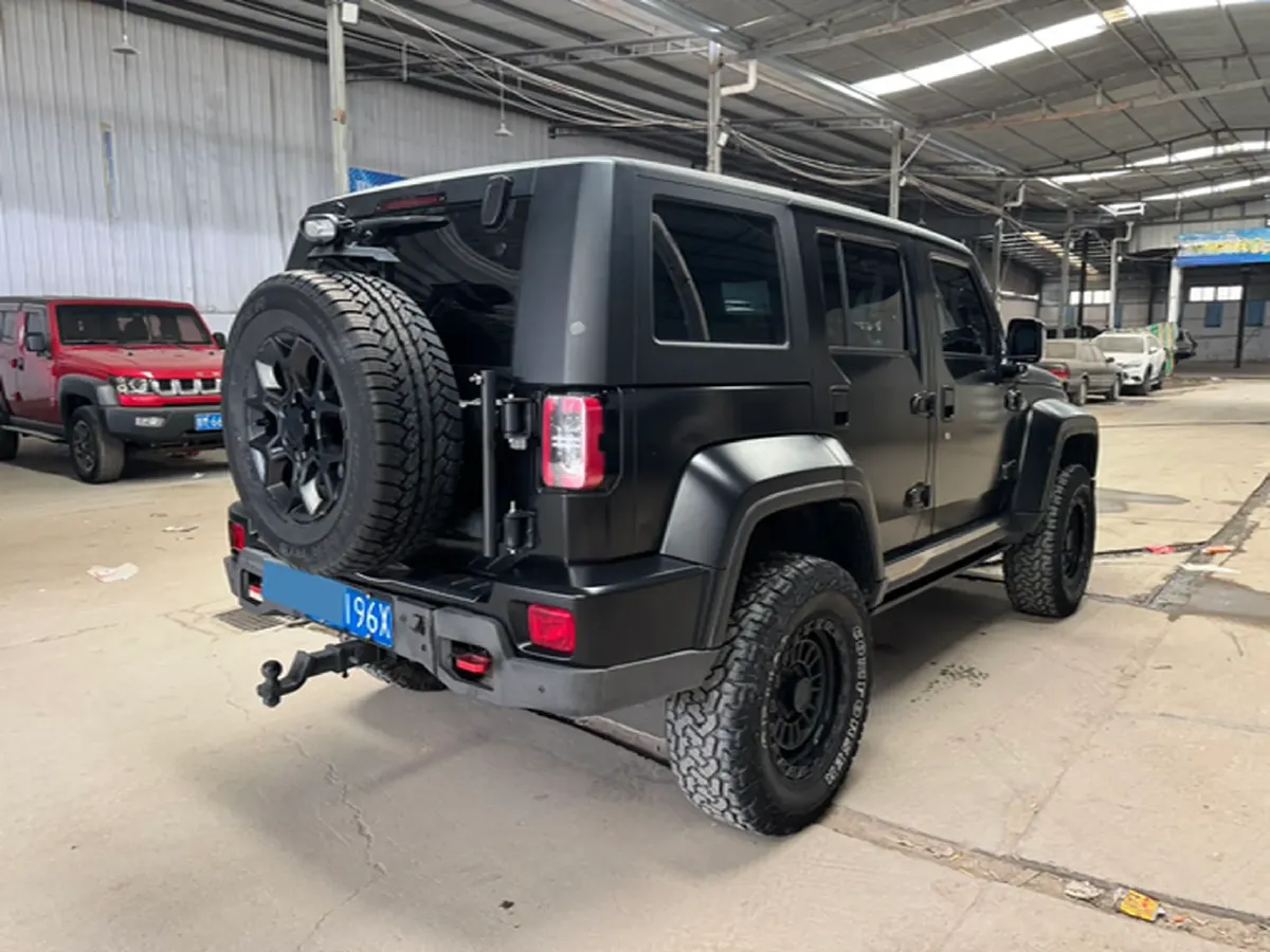 2023 Beijing BJ40 2.0T 163HP L4 8AT,autocango,china used car exporter,china ev exporter,chinese used car exporter,chinese used ev exporter