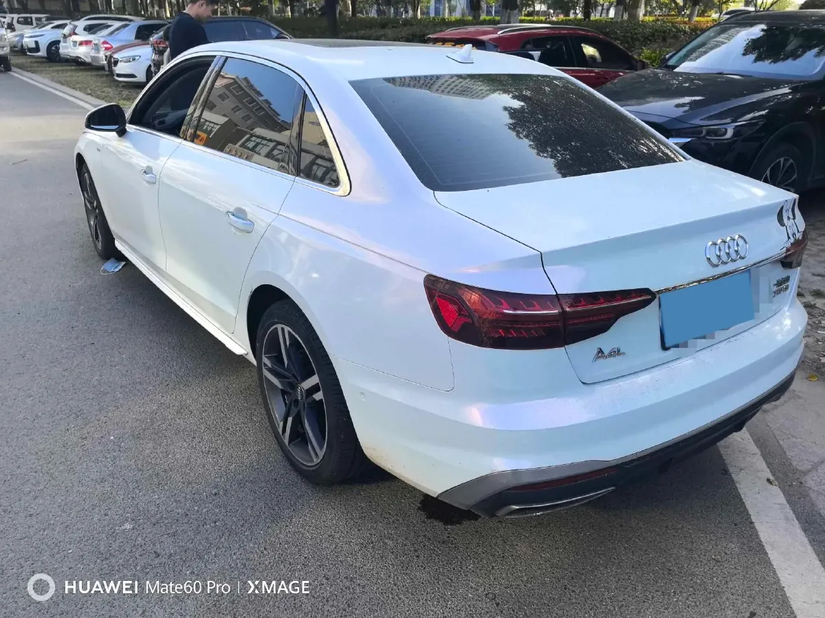 2020 Audi A4L 2.0T 190HP L4 7DCT,autocango,china used car exporter,china ev exporter,chinese used car exporter,chinese used ev exporter