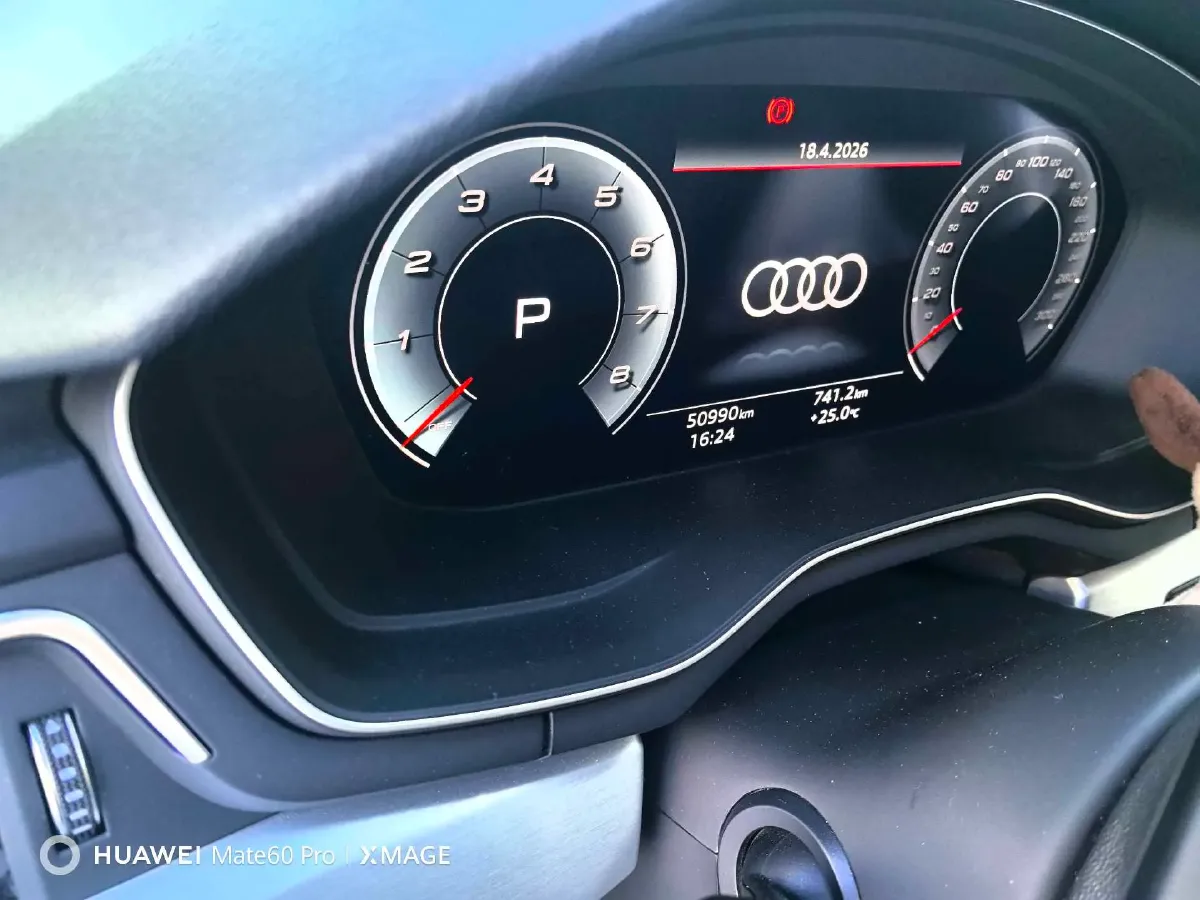 2020 Audi A4L 2.0T 190HP L4 7DCT,autocango,china used car exporter,china ev exporter,chinese used car exporter,chinese used ev exporter