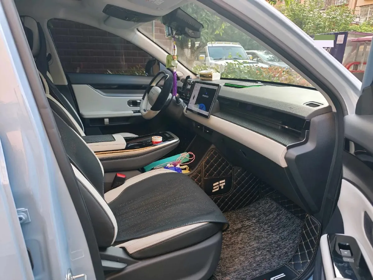 2022 Jetour DASHING 1.6T 197HP L4 7DCT,autocango,china used car exporter,china ev exporter,chinese used car exporter,chinese used ev exporter