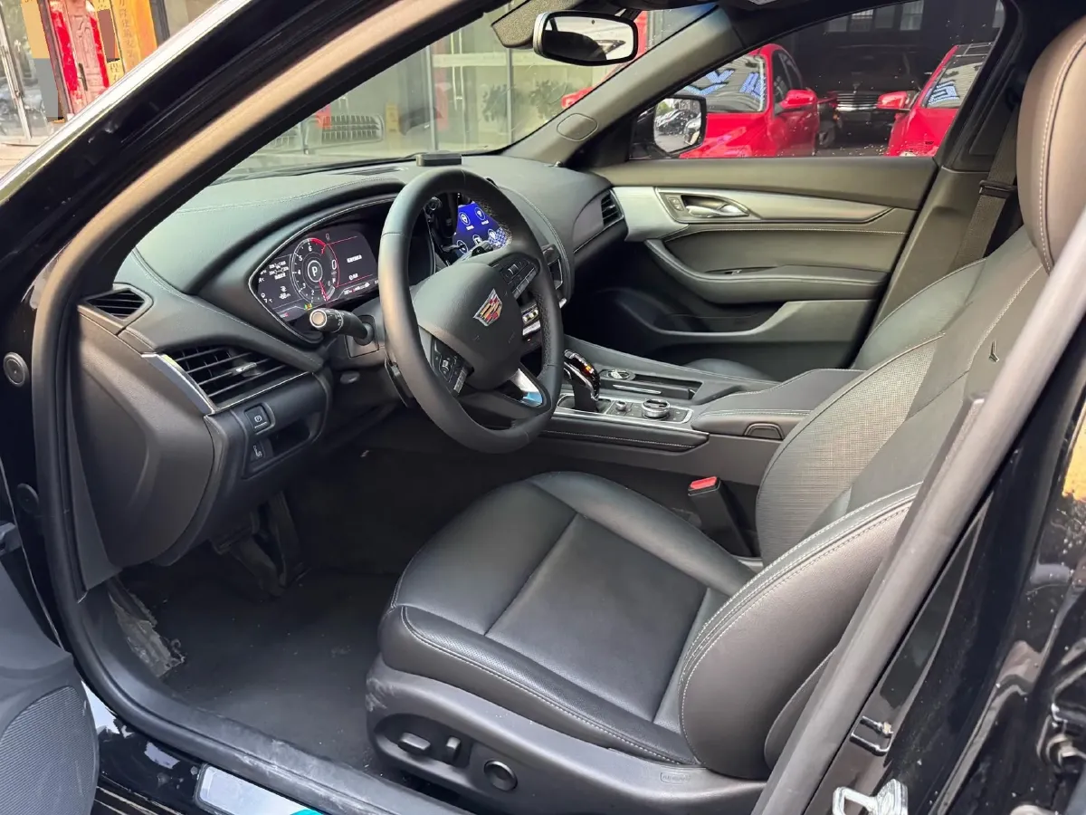 2023 Cadillac CT5 2.0T 237HP L4 10AT,autocango,china used car exporter,china ev exporter,chinese used car exporter,chinese used ev exporter