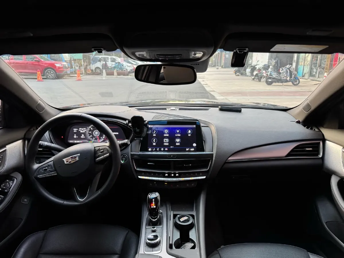 2023 Cadillac CT5 2.0T 237HP L4 10AT,autocango,china used car exporter,china ev exporter,chinese used car exporter,chinese used ev exporter