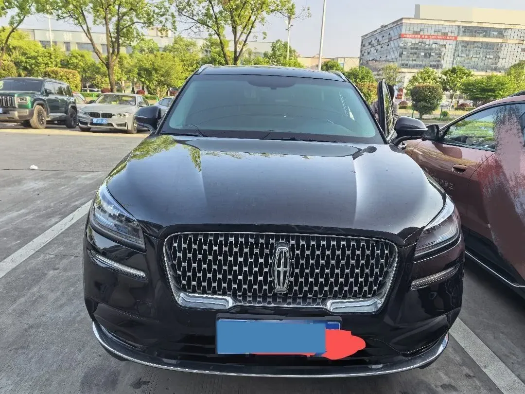 2020 Lincoln Corsair 2.0T 245HP L4 8AT,autocango,china used car exporter,china ev exporter,chinese used car exporter,chinese used ev exporter