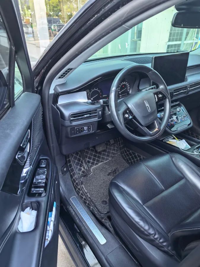 2020 Lincoln Corsair 2.0T 245HP L4 8AT,autocango,china used car exporter,china ev exporter,chinese used car exporter,chinese used ev exporter