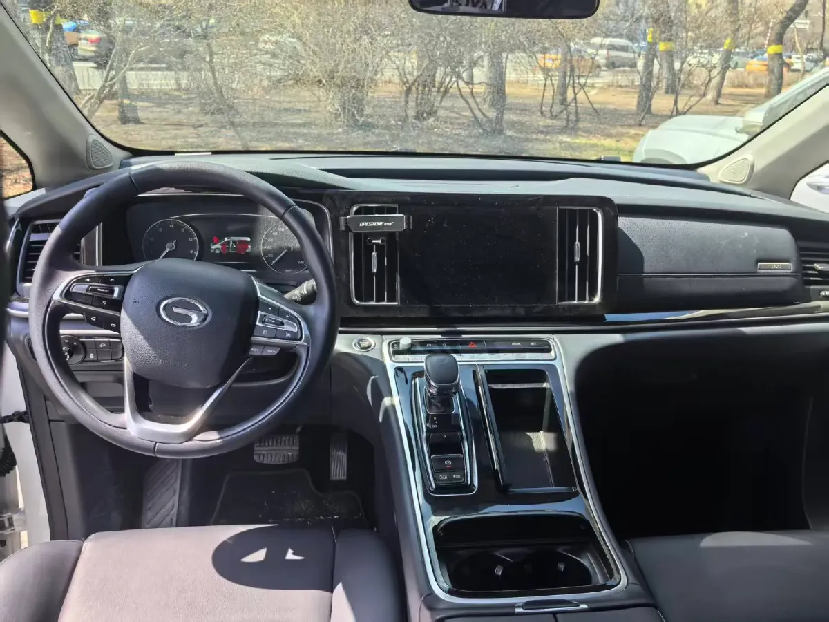 2024 GAC Trumpchi M8 2.0T 252HP L4 8AT,autocango,china used car exporter,china ev exporter,chinese used car exporter,chinese used ev exporter