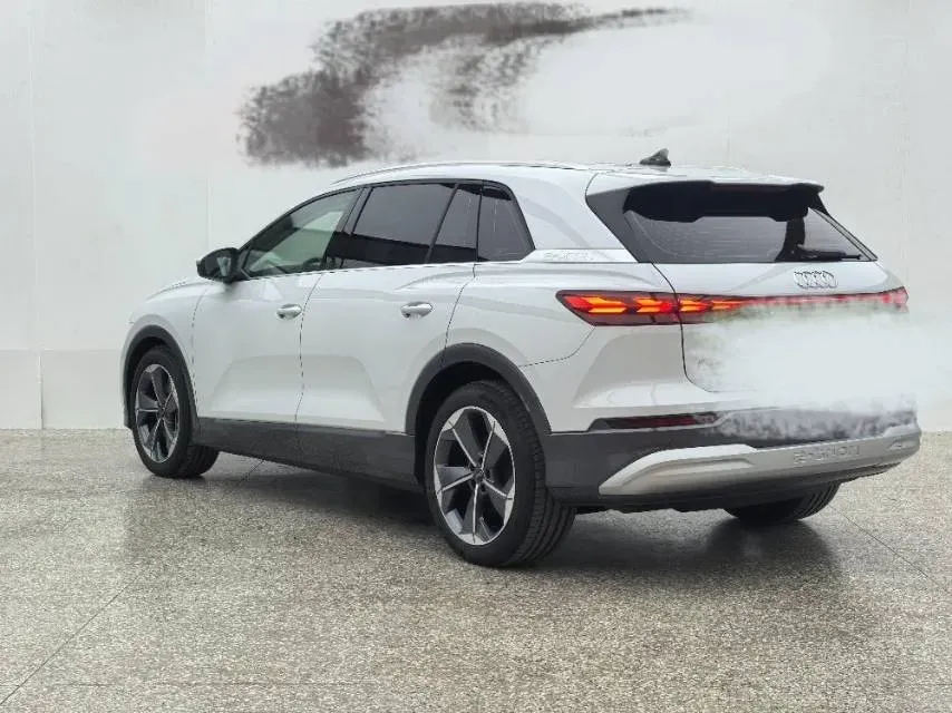 2023 Audi Q5 e-tron BEV 83.4KWH,autocango,china used car exporter,china ev exporter,chinese used car exporter,chinese used ev exporter