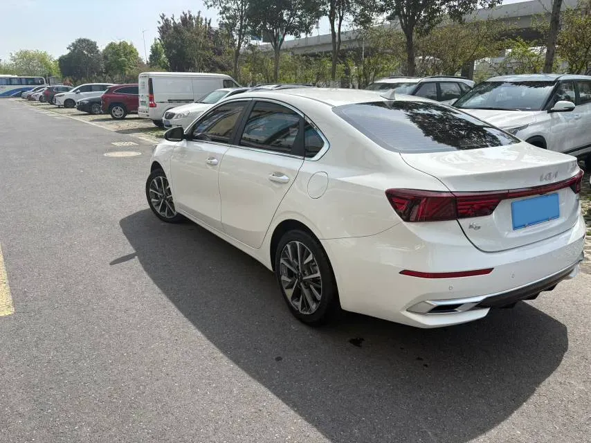 2021 Kia K3 1.5L 115HP L4 CVT,autocango,china used car exporter,china ev exporter,chinese used car exporter,chinese used ev exporter