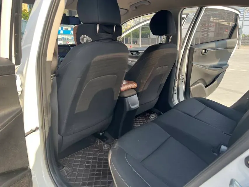 2020 Hyundai Celesta 1.6L 123HP L4 6AT,autocango,china used car exporter,china ev exporter,chinese used car exporter,chinese used ev exporter
