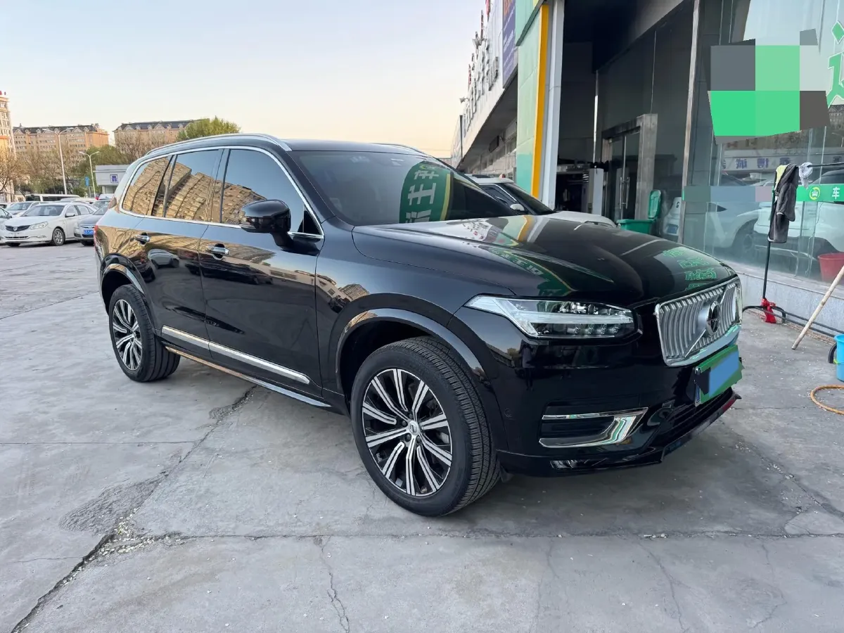 2021 Volvo XC90 2.0T 299HP L4 8AT,autocango,china used car exporter,china ev exporter,chinese used car exporter,chinese used ev exporter