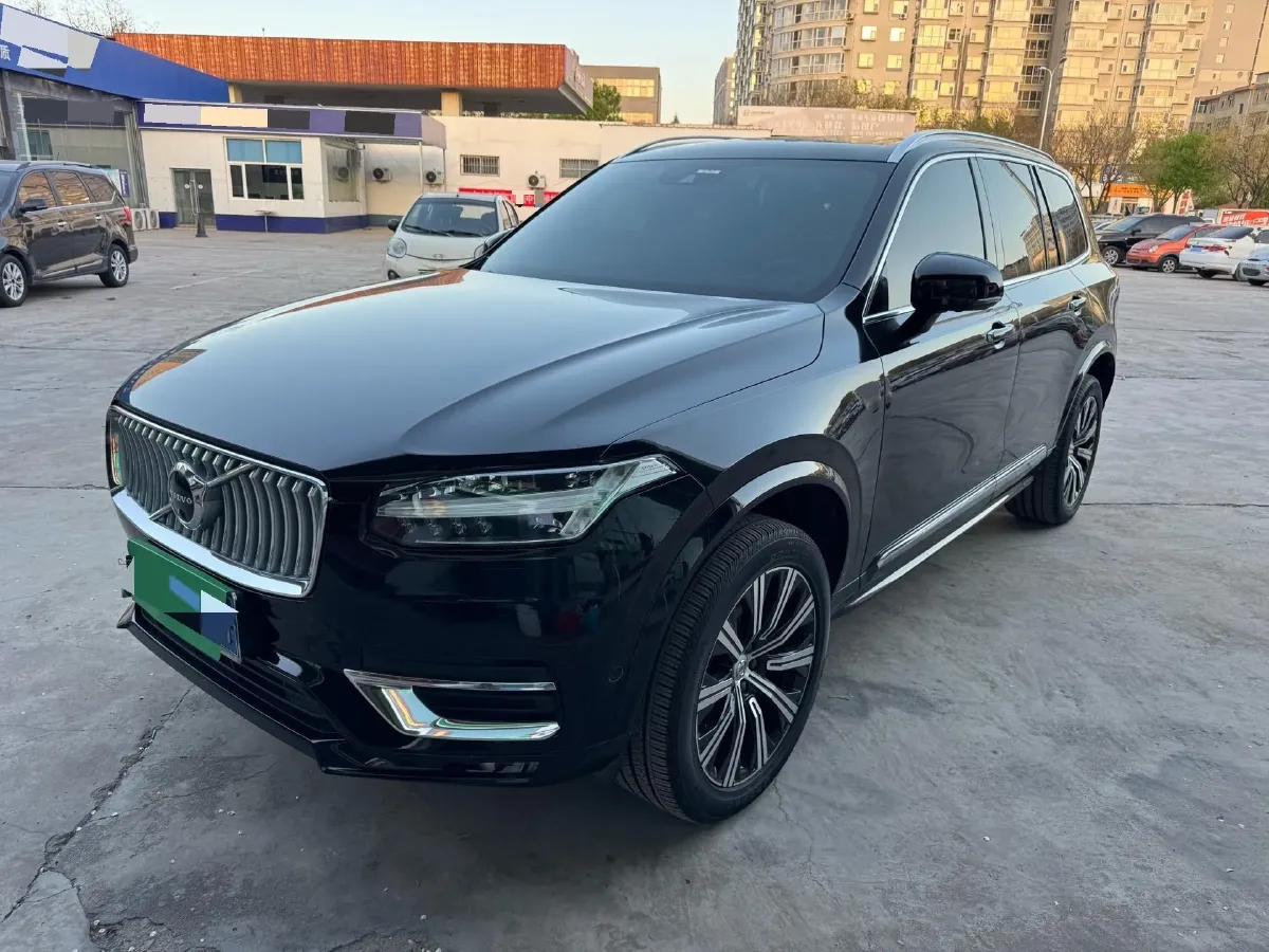 2021 Volvo XC90 2.0T 299HP L4 8AT,autocango,china used car exporter,china ev exporter,chinese used car exporter,chinese used ev exporter