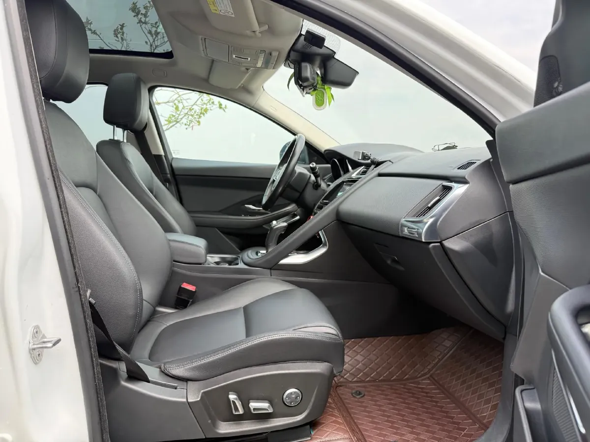 2018 Mercedes-Benz C Class 1.6T 156HP L4 9AT,autocango,china used car exporter,china ev exporter,chinese used car exporter,chinese used ev exporter