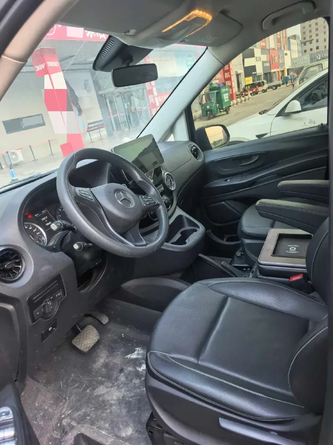 2023 Mercedes-Benz Vito 2.0T 211HP L4 9AT,autocango,china used car exporter,china ev exporter,chinese used car exporter,chinese used ev exporter
