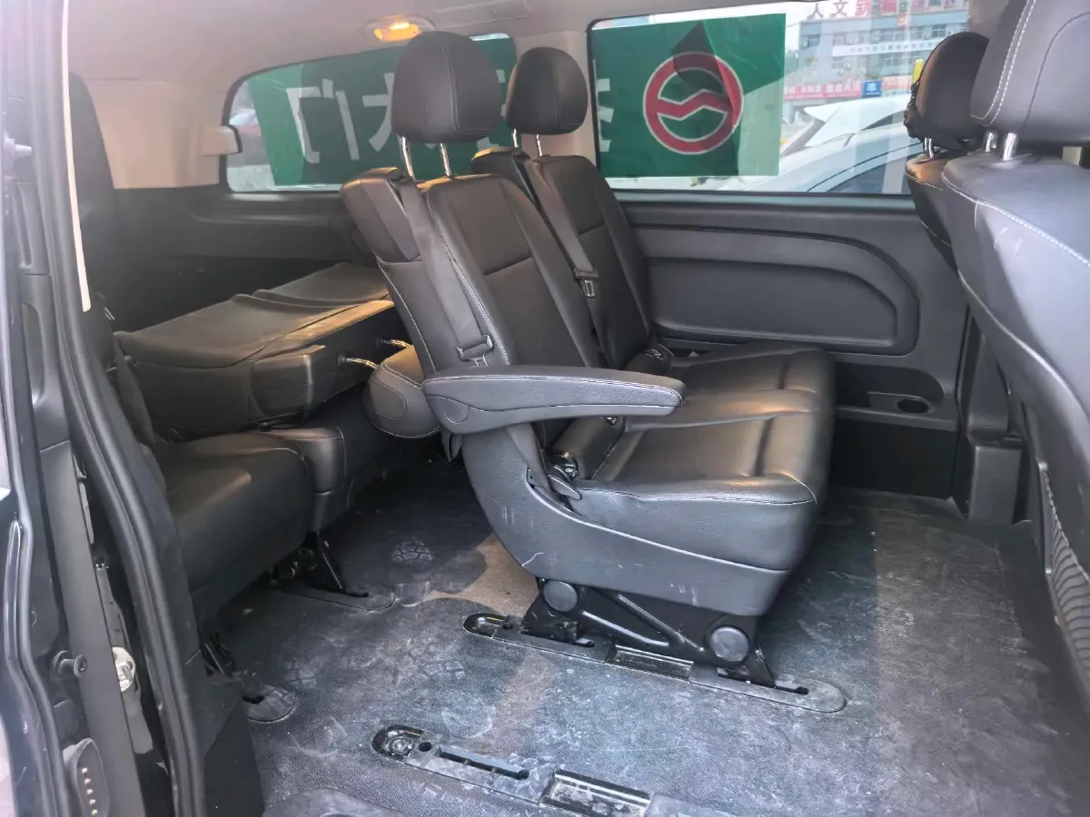 2023 Mercedes-Benz Vito 2.0T 211HP L4 9AT,autocango,china used car exporter,china ev exporter,chinese used car exporter,chinese used ev exporter