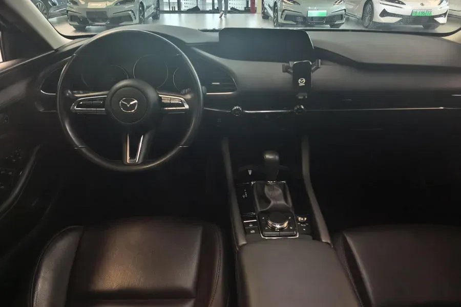 2023 Mazda 3 Axela 2.0L 158HP L4 6AT,autocango,china used car exporter,china ev exporter,chinese used car exporter,chinese used ev exporter