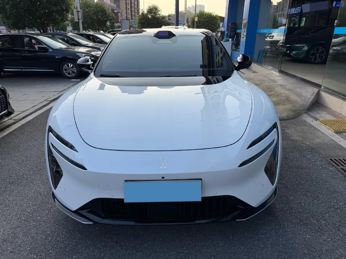 2025 Avatr 06 BEV,autocango,china used car exporter,china ev exporter,chinese used car exporter,chinese used ev exporter
