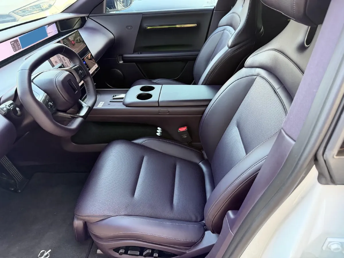 2025 Avatr 06 BEV,autocango,china used car exporter,china ev exporter,chinese used car exporter,chinese used ev exporter