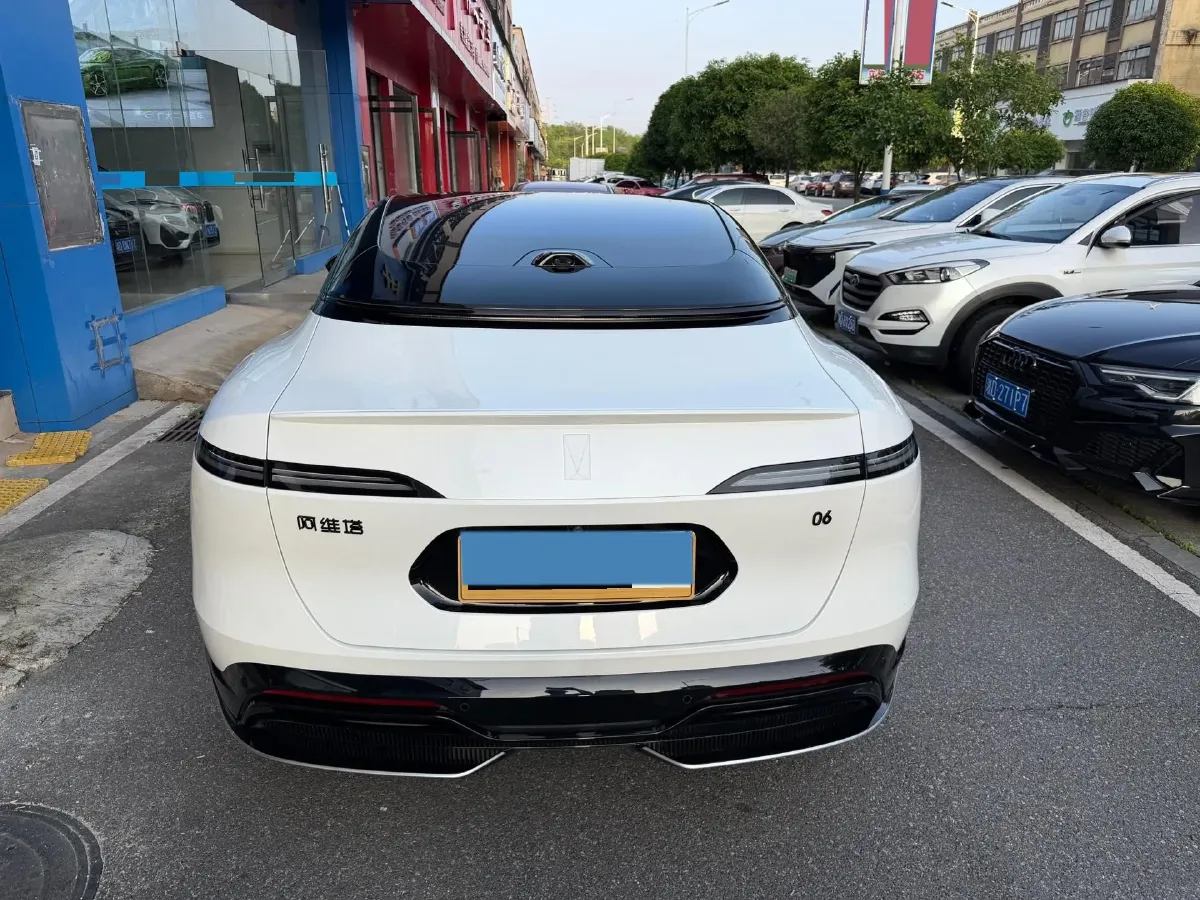 2025 Avatr 06 BEV,autocango,china used car exporter,china ev exporter,chinese used car exporter,chinese used ev exporter