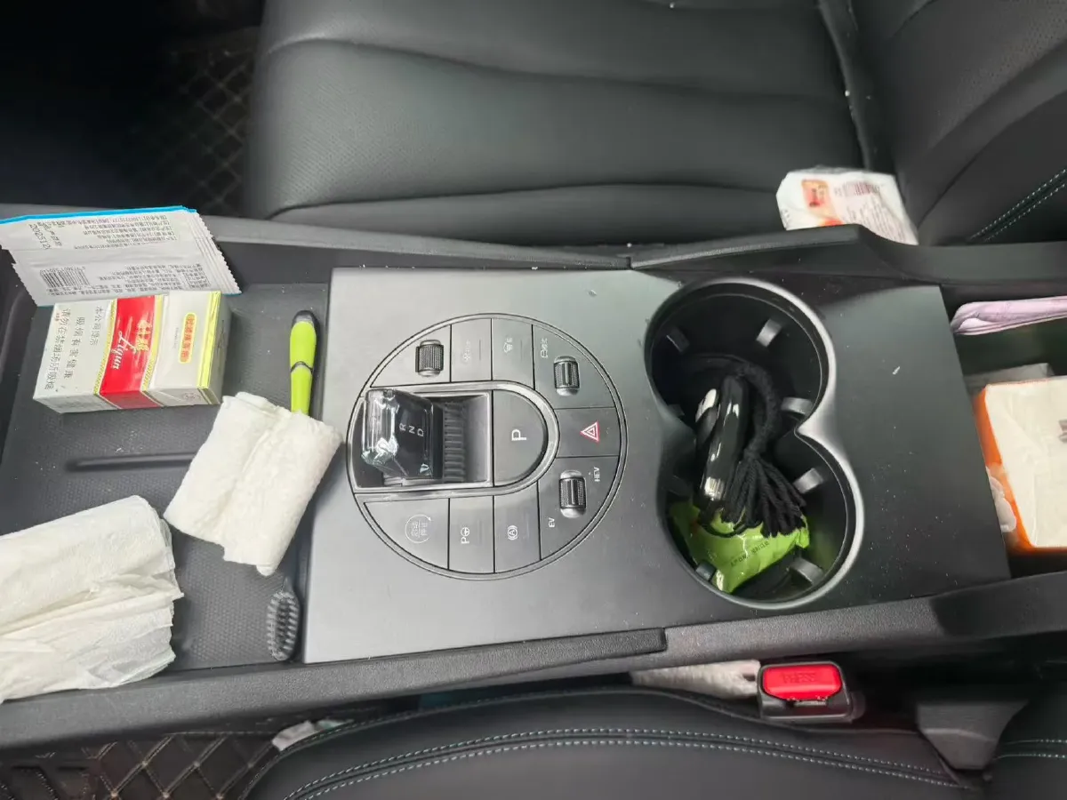 2025 BYD Seal06 1.5L 101HP L4 E-CVT PHEV 10.08KWH,autocango,china used car exporter,china ev exporter,chinese used car exporter,chinese used ev exporter