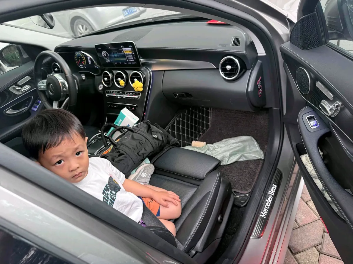 2021 Mercedes-Benz C Class 1.5T 184HP L4 9AT,autocango,china used car exporter,china ev exporter,chinese used car exporter,chinese used ev exporter