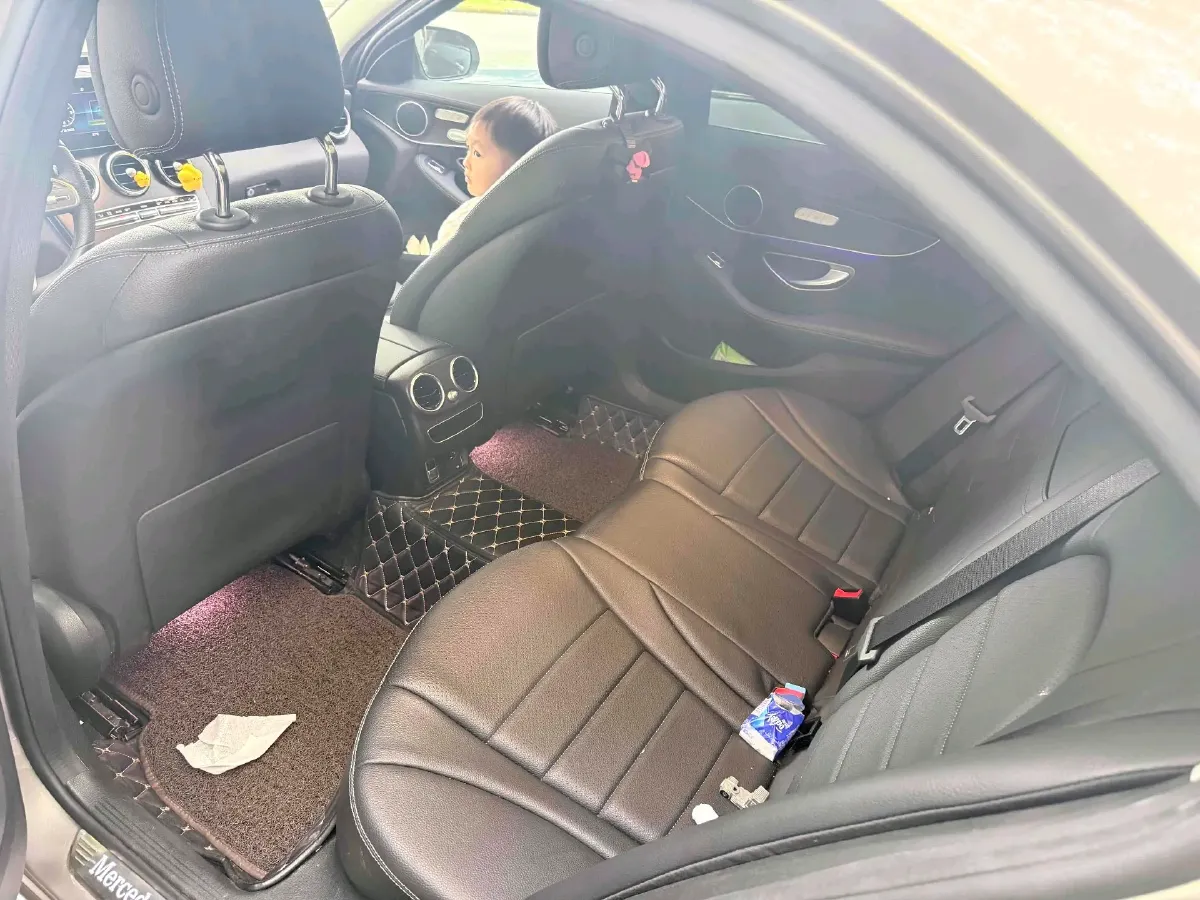 2021 Mercedes-Benz C Class 1.5T 184HP L4 9AT,autocango,china used car exporter,china ev exporter,chinese used car exporter,chinese used ev exporter