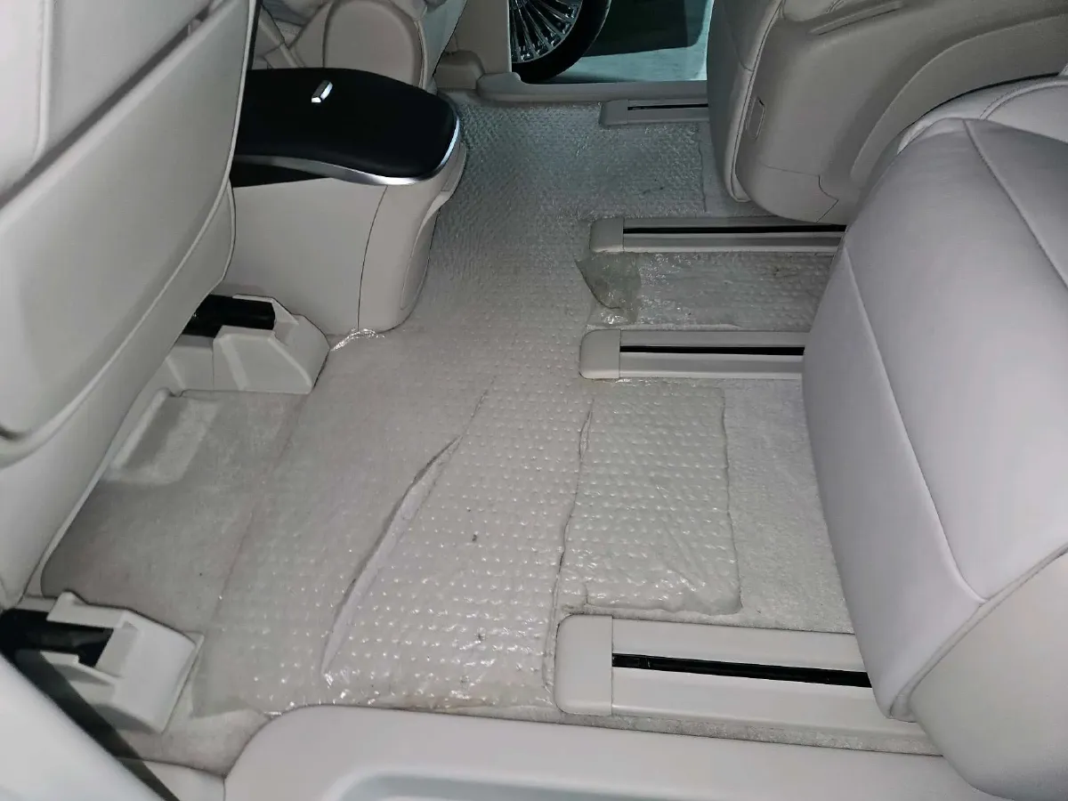 2021 Buick GL8 2.0T 237HP L4 9AT,autocango,china used car exporter,china ev exporter,chinese used car exporter,chinese used ev exporter