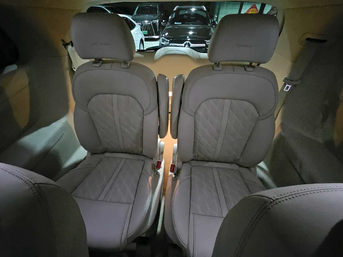 2021 Buick GL8 2.0T 237HP L4 9AT,autocango,china used car exporter,china ev exporter,chinese used car exporter,chinese used ev exporter