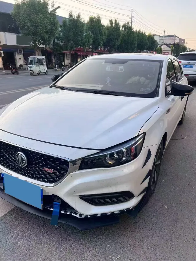 2019 MAXUS D60 1.5T 169HP L4 7DCT,autocango,china used car exporter,china ev exporter,chinese used car exporter,chinese used ev exporter