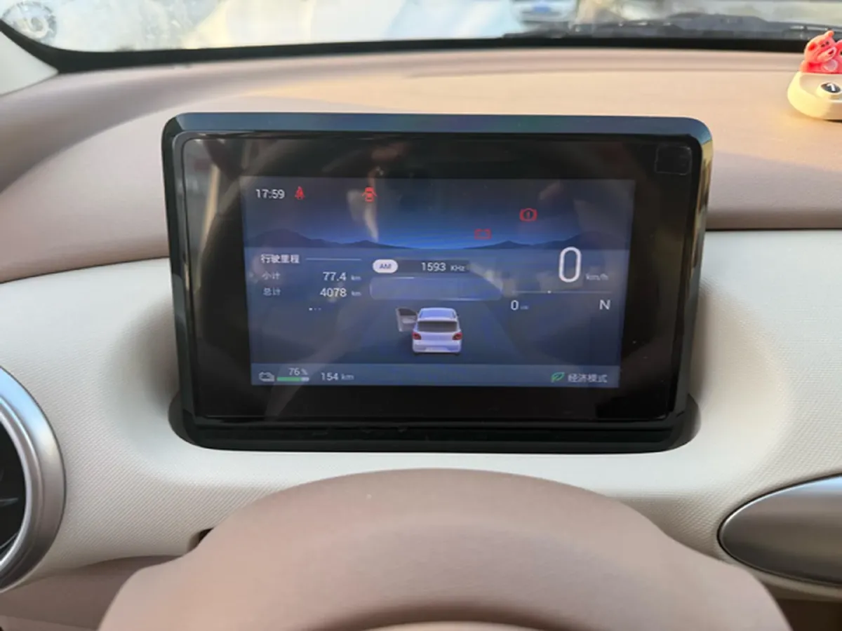 2025 WuLing HongGuang MINI EV BEV 16.2KWH,autocango,china used car exporter,china ev exporter,chinese used car exporter,chinese used ev exporter