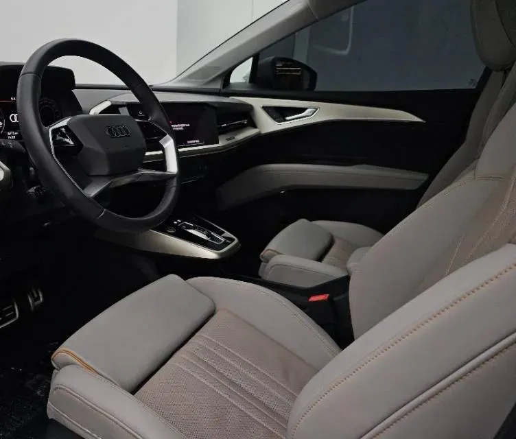 2023 Audi Q5 e-tron BEV 83.4KWH,autocango,china used car exporter,china ev exporter,chinese used car exporter,chinese used ev exporter