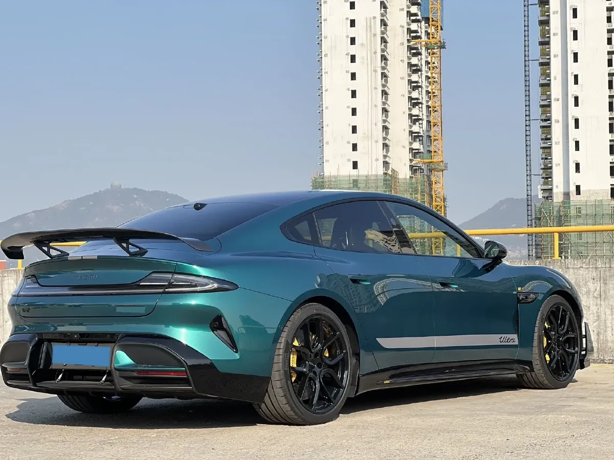 2025 MI SU7 Ultra BEV 93.7KWH,autocango,china used car exporter,china ev exporter,chinese used car exporter,chinese used ev exporter