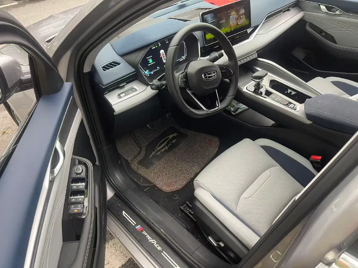 2021 Geely Preface 2.0T 190HP L4 7DCT,autocango,china used car exporter,china ev exporter,chinese used car exporter,chinese used ev exporter