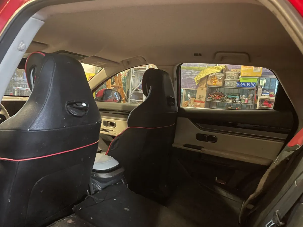 2022 Jetour DASHING 1.6T 197HP L4 7DCT,autocango,china used car exporter,china ev exporter,chinese used car exporter,chinese used ev exporter